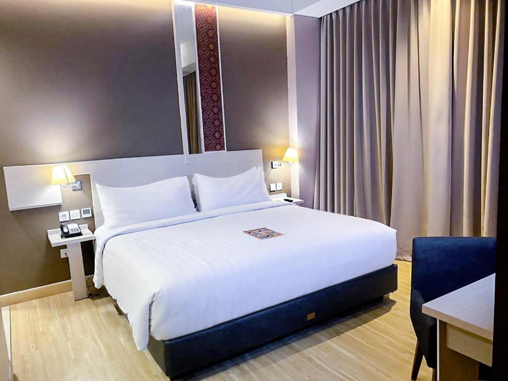 Harper Palembang By Aston Hotel Eksteriør billede