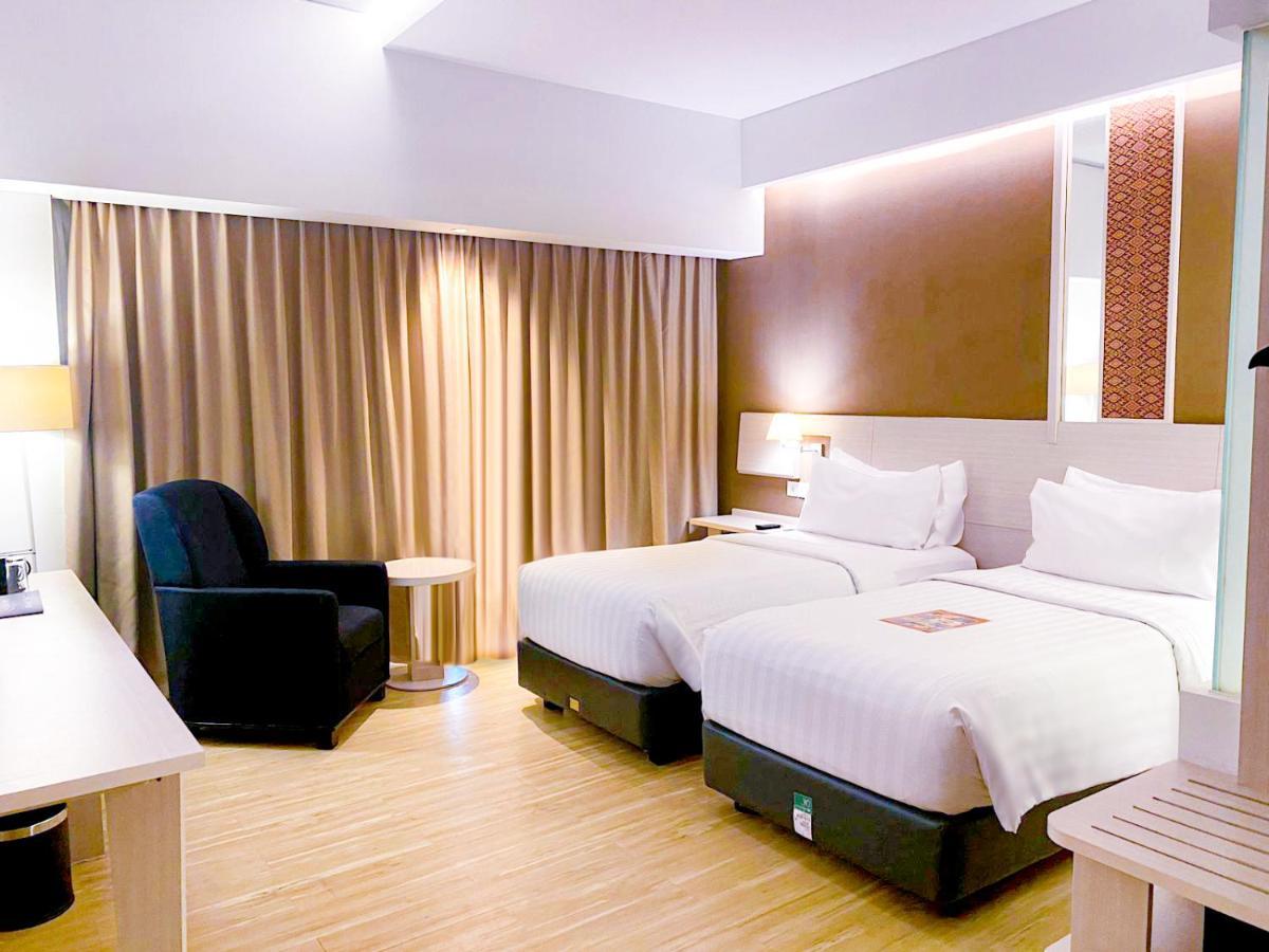 Harper Palembang By Aston Hotel Eksteriør billede