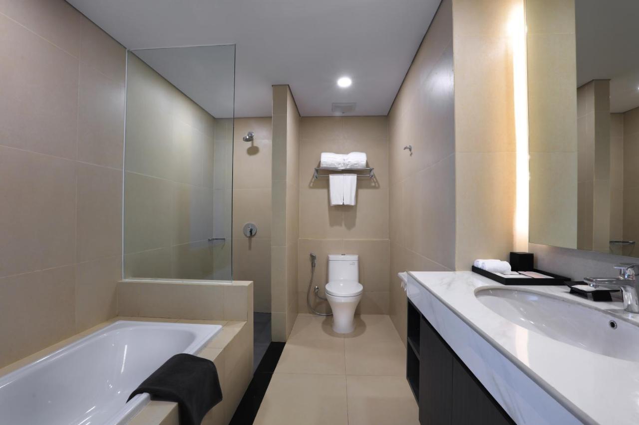 Harper Palembang By Aston Hotel Eksteriør billede