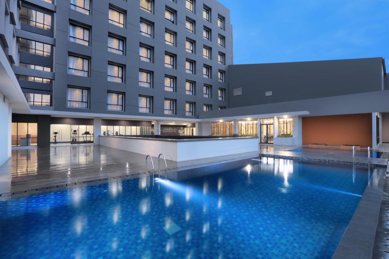 Harper Palembang By Aston Hotel Eksteriør billede